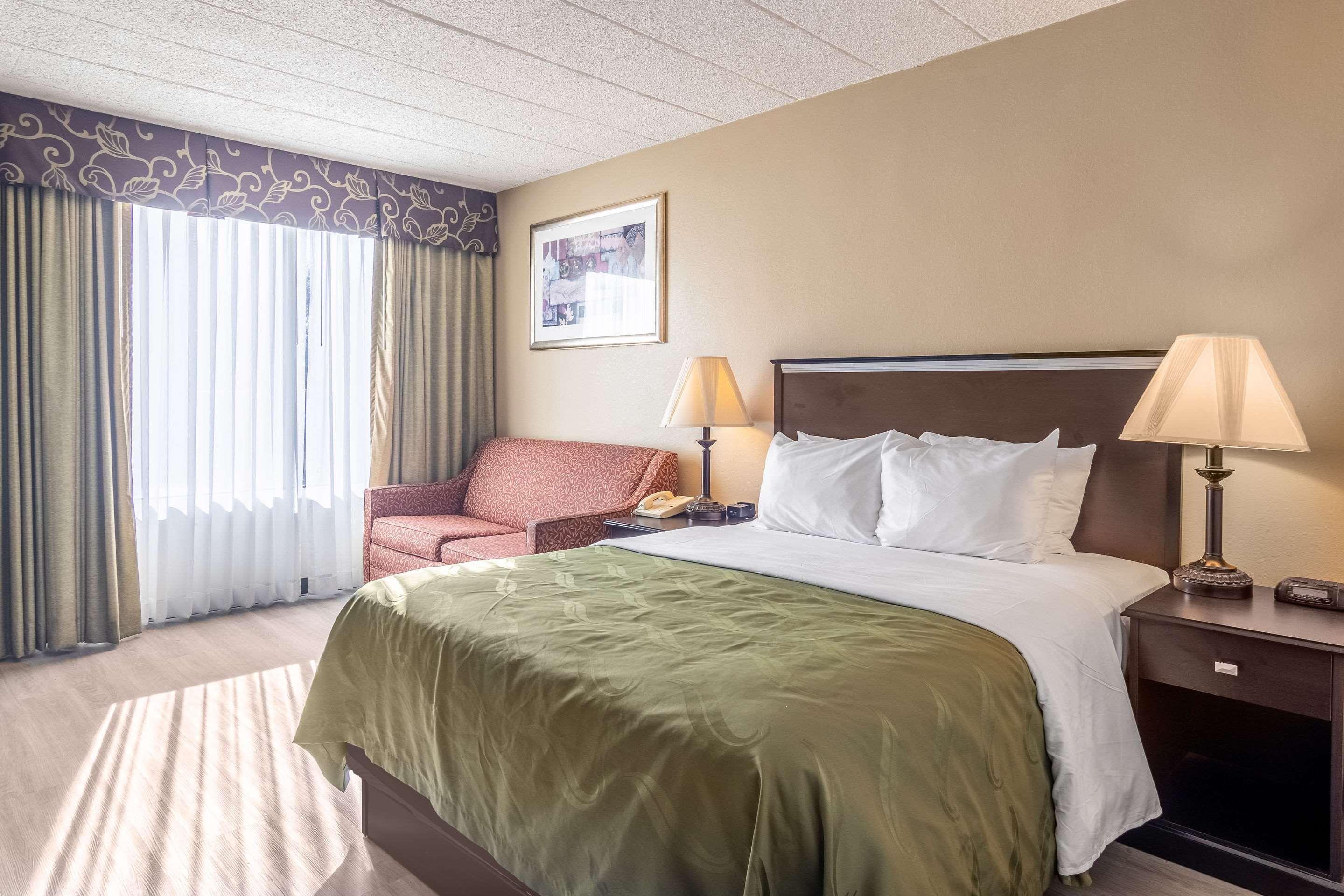 Quality & Hotel