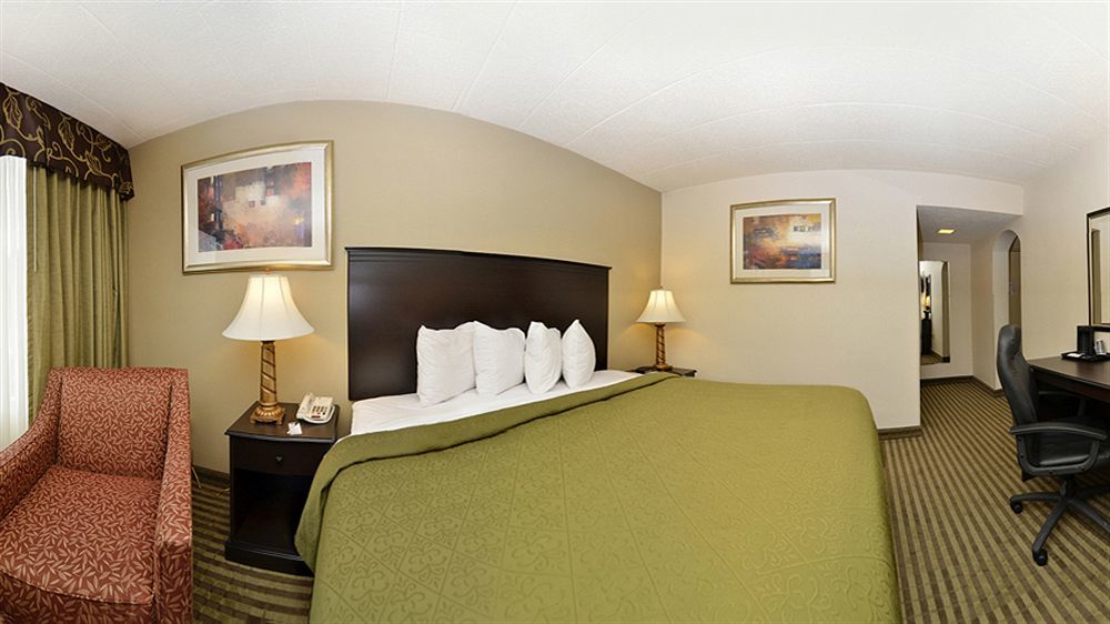 Quality & Hotel Indiana